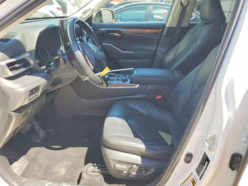 56886466 :رقم المزاد ، 5TDFZRBH3LS021577 vin ، 2020 Toyota Highlander مزاد بيع