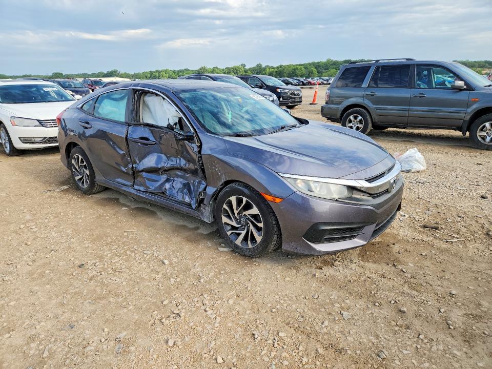 Aukcja sprzedaży 2018 Honda Civic, vin: 2HGFC2F73JH594017, numer aukcji: 56795066