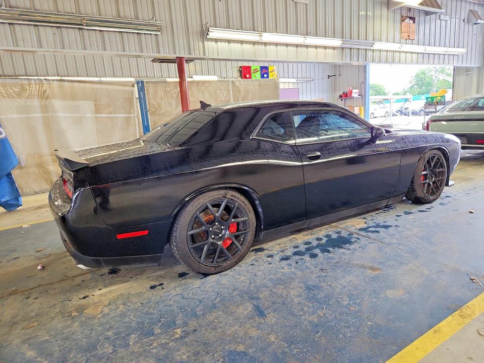 58280686 :رقم المزاد ، 2C3CDZFJ5FH769835 vin ، 2015 Dodge Challenger مزاد بيع