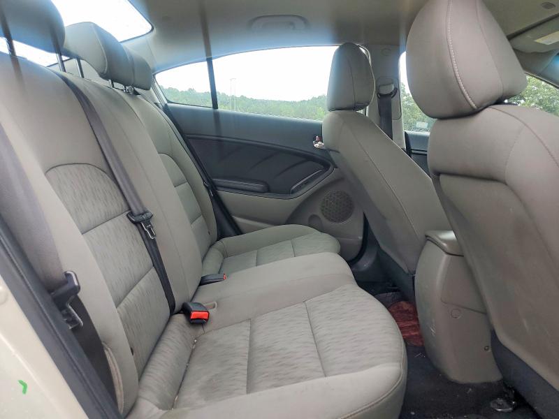 56876796 :رقم المزاد ، KNAFK4A60F5392565 vin ، 2015 Kia Forte مزاد بيع