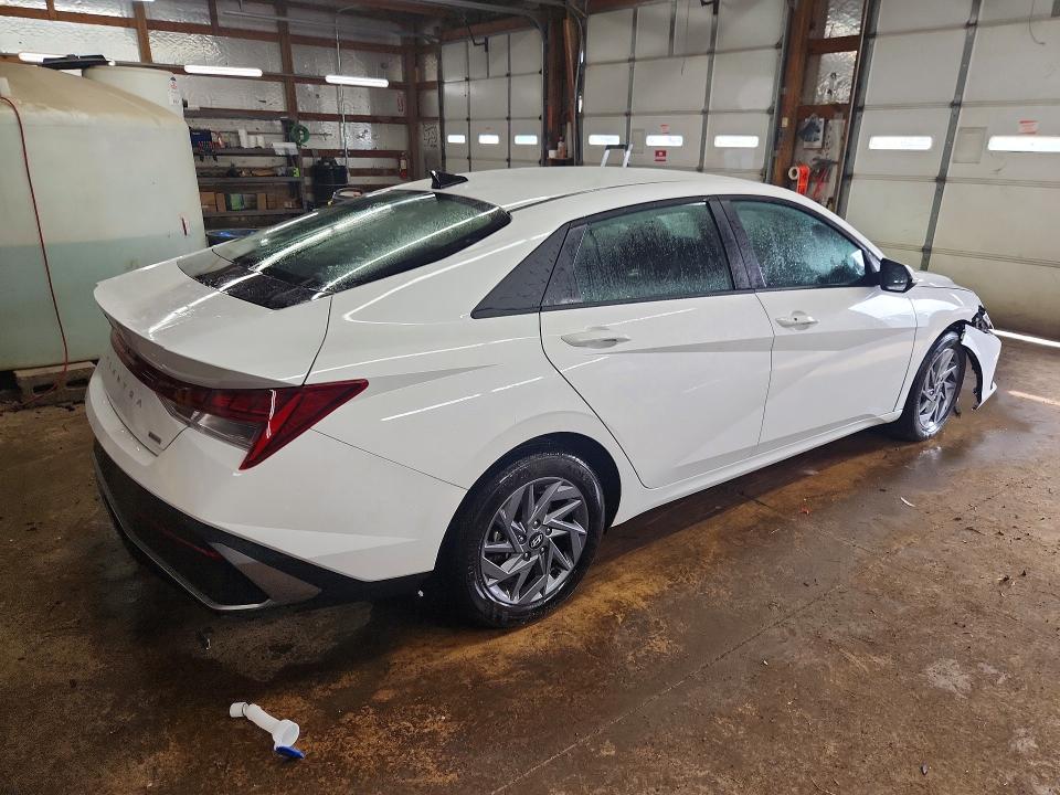 58333226 :رقم المزاد ، KMHLM4DJ9TU182981 vin ، 2026 Hyundai Elantra Hybrid مزاد بيع