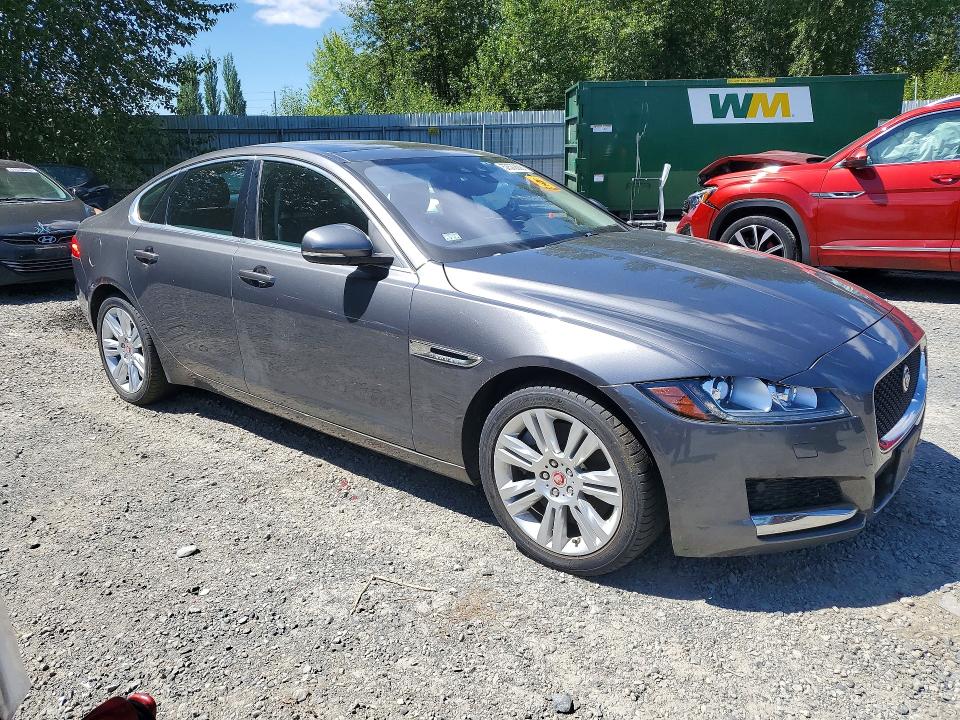Aukcja sprzedaży 2017 Jaguar Xf, vin: SAJBD4BV4HCY32658, numer aukcji: 57572606
