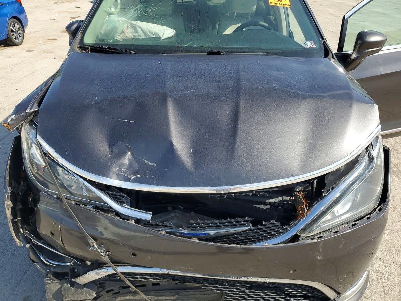 2019 Chrysler Pacifica მანქანა იყიდება აუქციონზე, vin: 2C4RC1EG9KR577404, აუქციონის ნომერი: 55557006