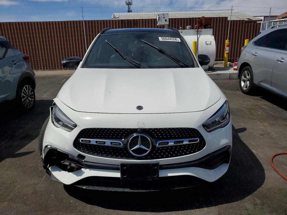 56644556 :رقم المزاد ، W1N4N4GB0MJ251580 vin ، 2021 Mercedes-benz Gla مزاد بيع