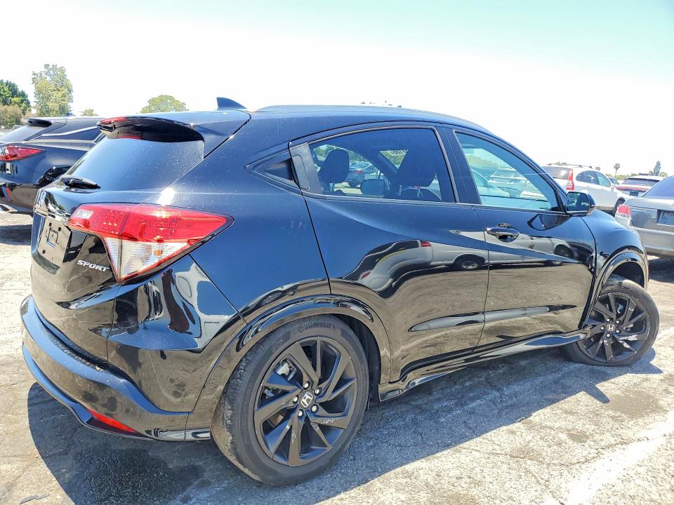 57158186 :رقم المزاد ، 3CZRU5H17NM712896 vin ، 2022 Honda Hr-v مزاد بيع