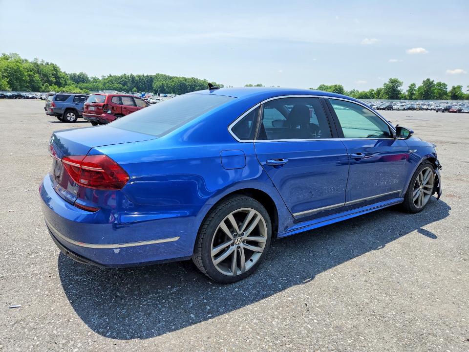85462295 :رقم المزاد ، 1VWDT7A34HC066407 vin ، 2017 Volkswagen Passat مزاد بيع