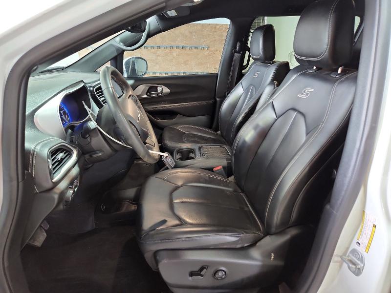 Продажа на аукционе авто 2023 Chrysler Pacifica, vin: 2C4RC1BGXPR509012, номер лота: 56279386