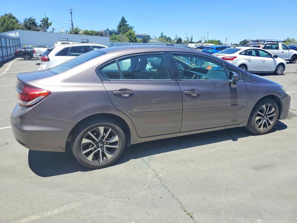 57176146 :رقم المزاد ، 19XFB2F89FE275671 vin ، 2015 Honda Civic مزاد بيع