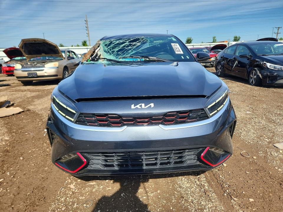 58256116 :رقم المزاد ، 3KPF44AC7NE493897 vin ، 2022 Kia Forte مزاد بيع