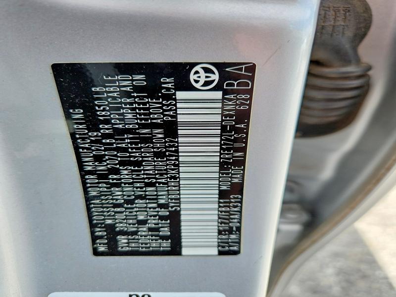 57629986 :رقم المزاد ، 5YFBURHE3KP947432 vin ، 2019 Toyota Corolla مزاد بيع