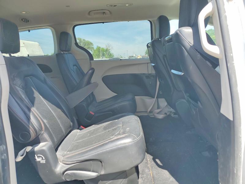 Продаж на аукціоні авто 2020 Chrysler Pacifica, vin: 2C4RC1EG8LR210558, номер лоту: 55597876