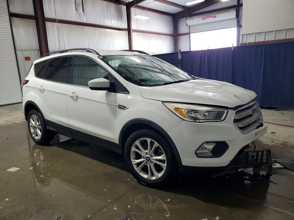 Продаж на аукціоні авто 2018 Ford Escape, vin: 1FMCU9GD9JUD36847, номер лоту: 56663636