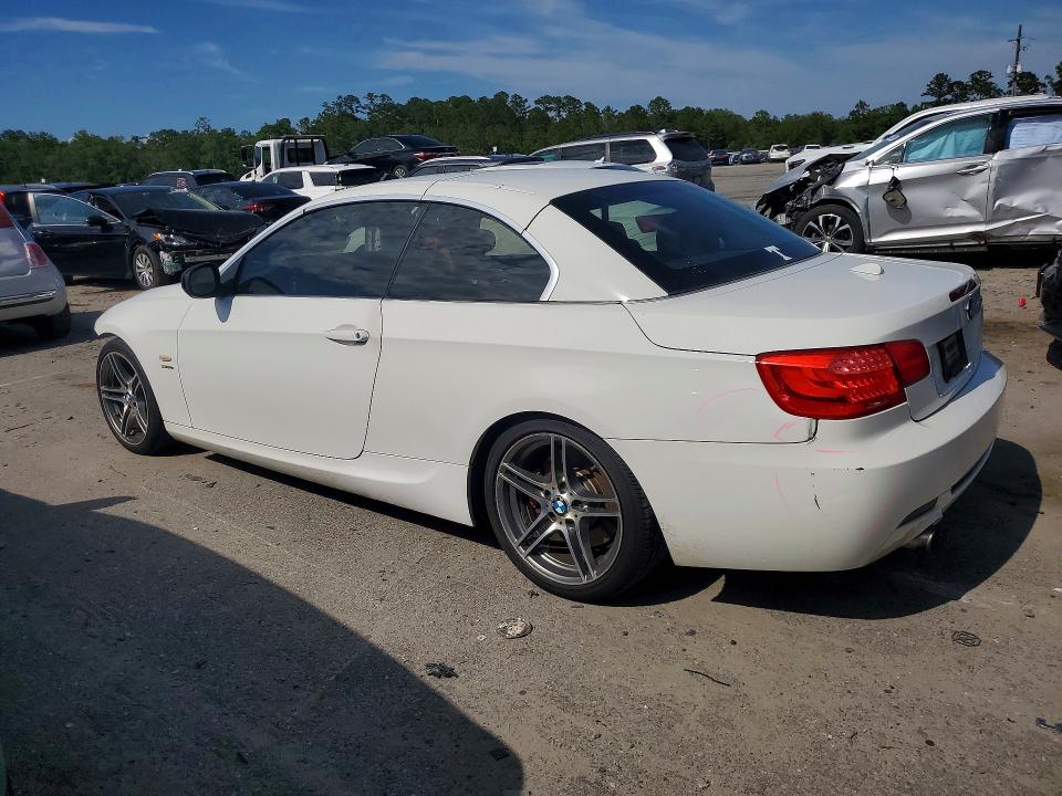 2011 Bmw 335 მანქანა იყიდება აუქციონზე, vin: WBADX1C57BE394285, აუქციონის ნომერი: 55837406