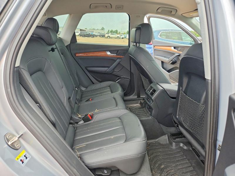 Продаж на аукціоні авто 2021 Audi Q5, vin: WA1AAAFY1M2003577, номер лоту: 56546536