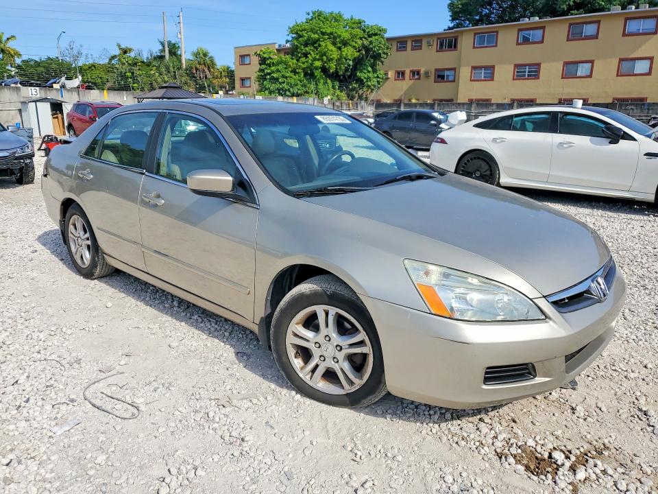 85974735 :رقم المزاد ، 1HGCM56837A028540 vin ، 2007 Honda Accord مزاد بيع