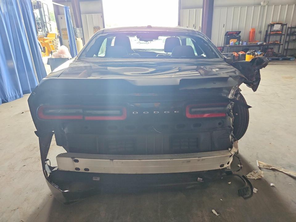 57081186 :رقم المزاد ، 2C3CDZAG2HH592210 vin ، 2017 Dodge Challenger مزاد بيع