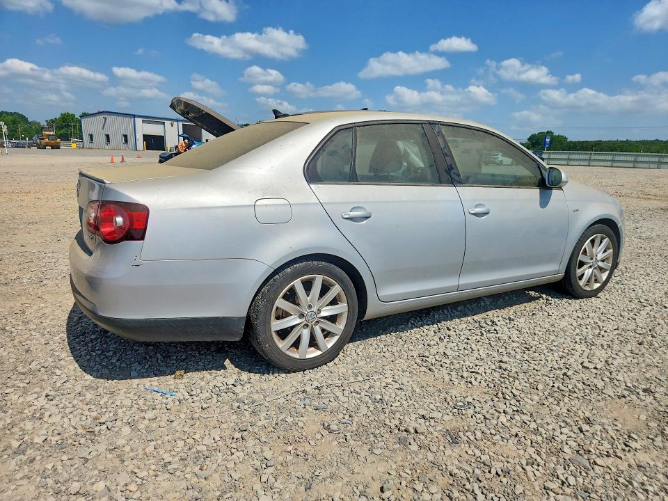 Продаж на аукціоні авто 2010 Volkswagen Jetta, vin: 3VWRJ7AJ8AM019718, номер лоту: 59392886