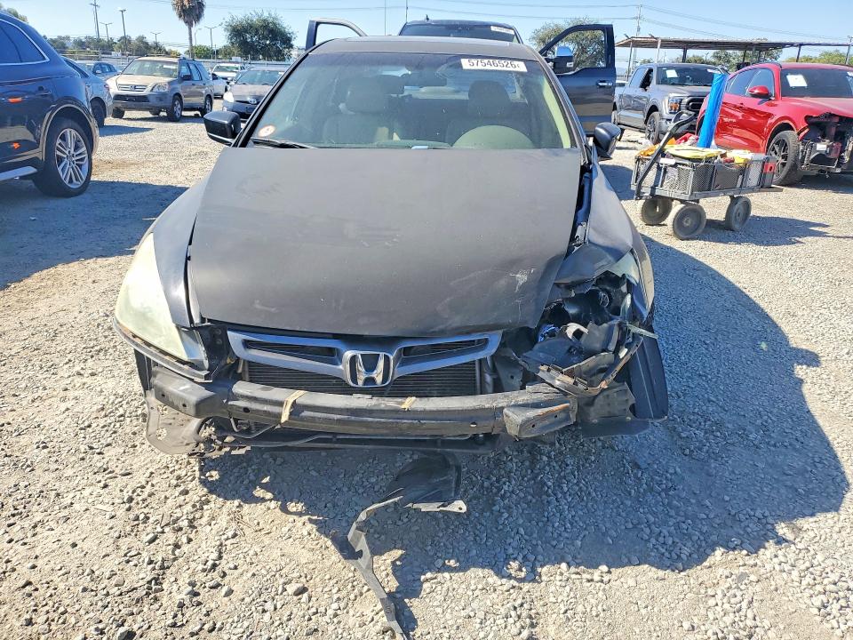 57546526 :رقم المزاد ، 1HGCM66575A006212 vin ، 2005 Honda Accord مزاد بيع