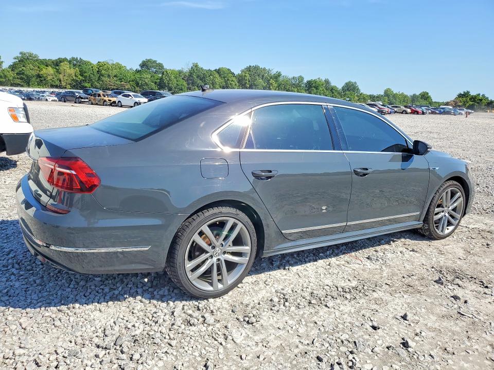 2017 Volkswagen Passat მანქანა იყიდება აუქციონზე, vin: 1VWDT7A32HC013169, აუქციონის ნომერი: 54529676