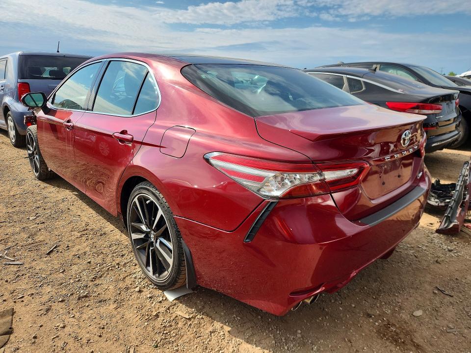 Продажа на аукционе авто 2018 Toyota Camry, vin: 4T1B61HK4JU649597, номер лота: 58208216