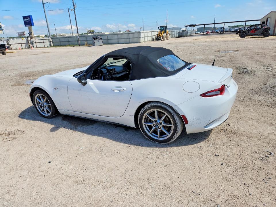 57683256 :رقم المزاد ، JM1NDAB7XG0117489 vin ، 2016 Mazda Mx-5 Miata مزاد بيع