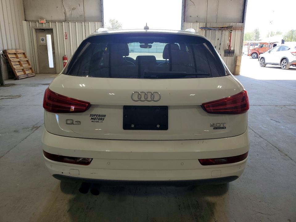 55422446 :رقم المزاد ، WA1JCCFS3HR002171 vin ، 2017 Audi Q3 مزاد بيع
