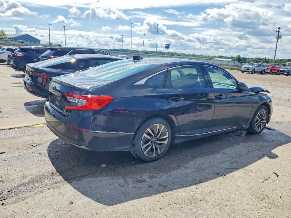Продаж на аукціоні авто 2018 Honda Accord, vin: 1HGCV3F44JA012059, номер лоту: 56863556