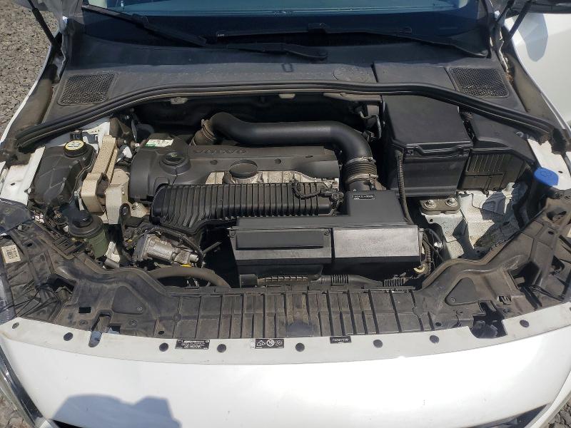 2015 Volvo V60 Cross Country მანქანა იყიდება აუქციონზე, vin: YV4612HK7F1001994, აუქციონის ნომერი: 53250986