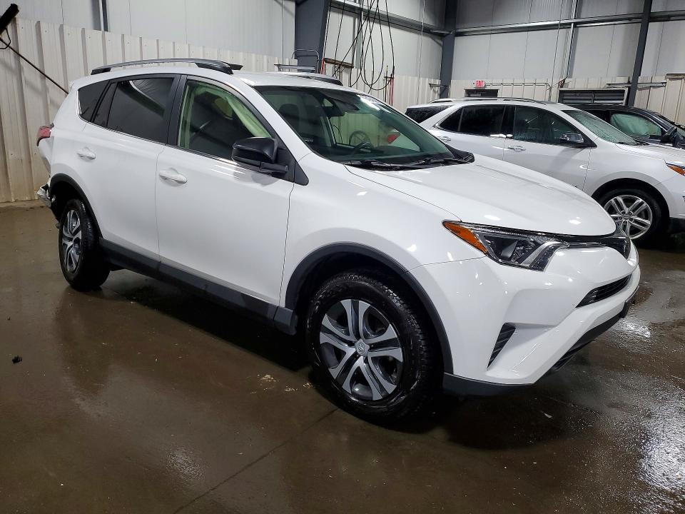 Продаж на аукціоні авто 2018 Toyota Rav4, vin: JTMBFREV0JJ261365, номер лоту: 56494896