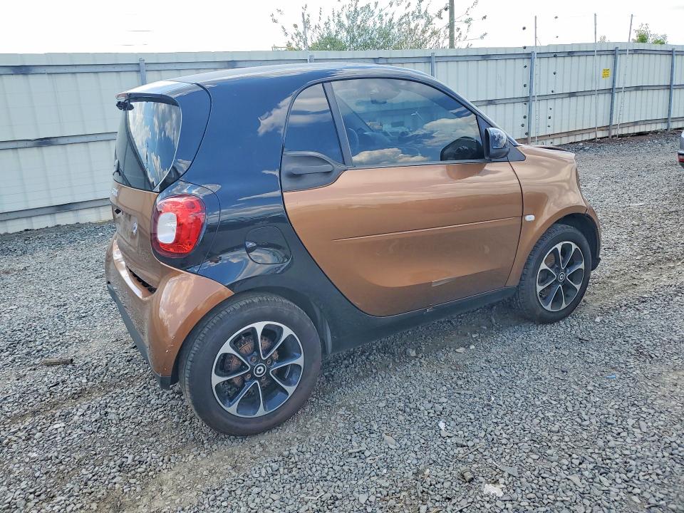 Aukcja sprzedaży 2016 Smart Fortwo, vin: WMEFJ5DA2GK053841, numer aukcji: 58603386