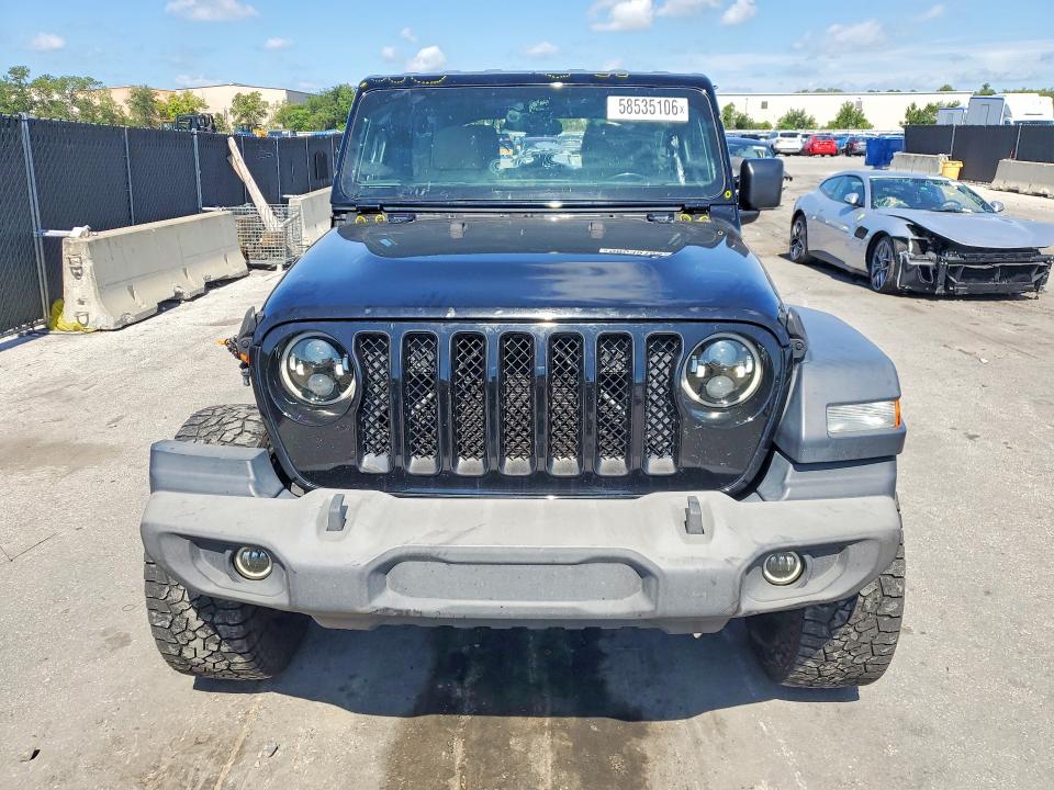 58535106 :رقم المزاد ، 1C4HJXDG0JW177131 vin ، 2018 Jeep Wrangler Unlimited مزاد بيع