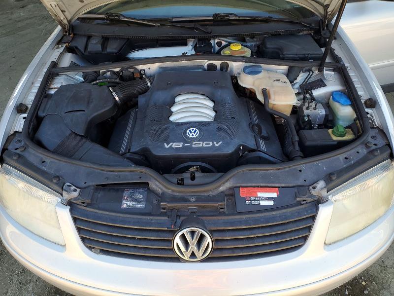 2000 Volkswagen Passat მანქანა იყიდება აუქციონზე, vin: WVWTH23B0YE378395, აუქციონის ნომერი: 57348386