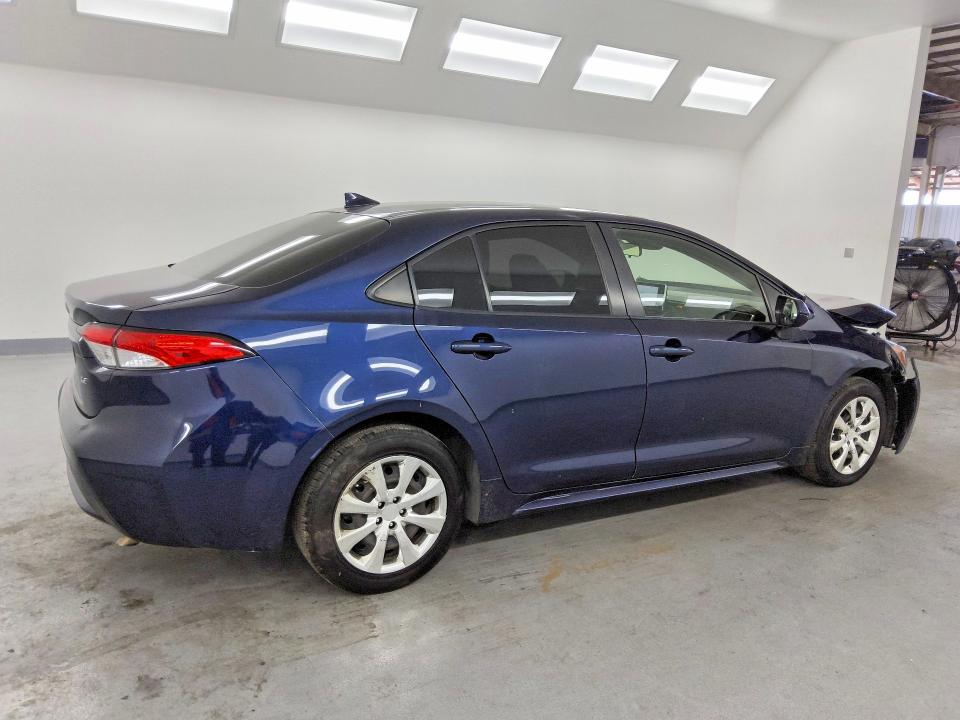 Продажа на аукционе авто 2021 Toyota Corolla, vin: JTDEPMAE0MJ150726, номер лота: 52647686