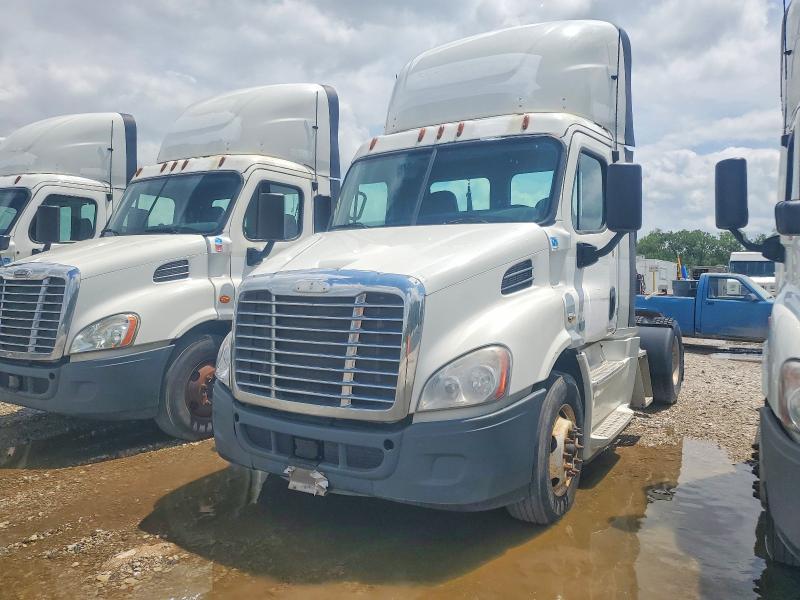 Продаж на аукціоні авто 2016 Freightliner Cascadia 113, vin: 3AKBGADV3GSHB2376, номер лоту: 54531846