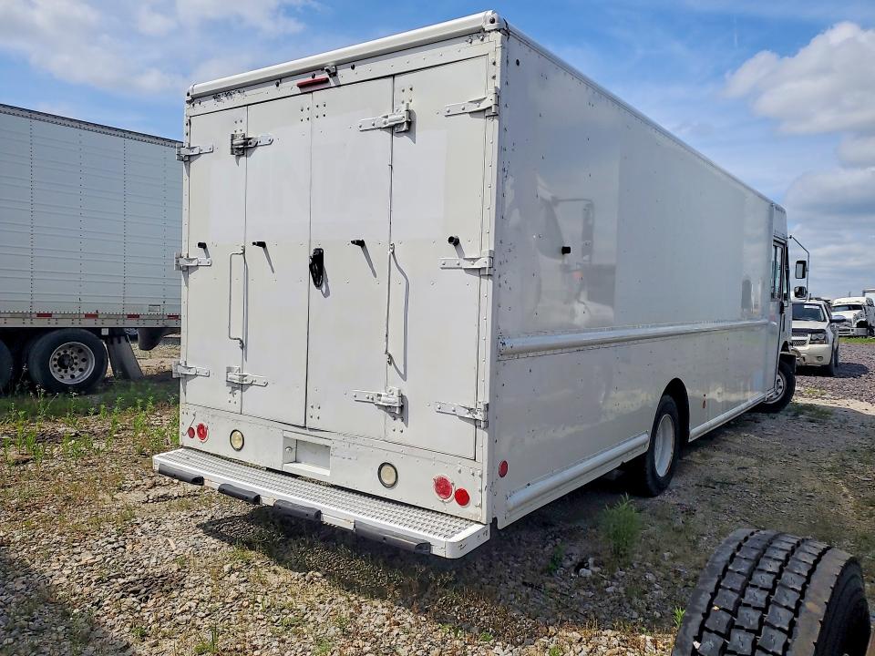 51887166 :رقم المزاد ، 4UZAC3DV4DCFJ4665 vin ، 2013 Freightliner Mt55g مزاد بيع