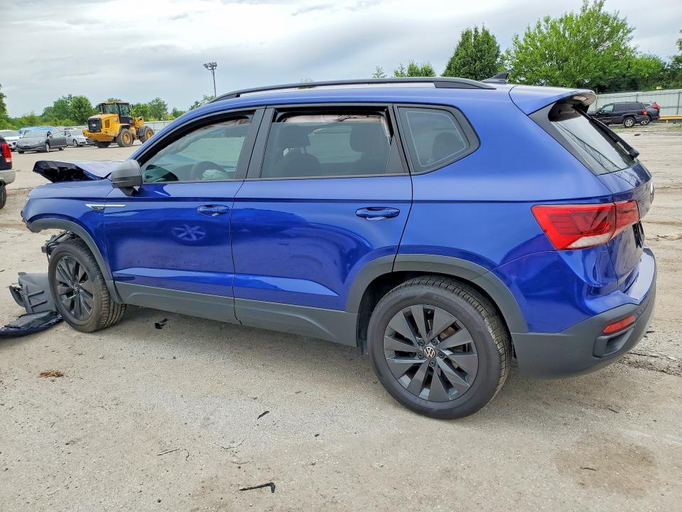 58779826 :رقم المزاد ، 3VVMX7B22NM023046 vin ، 2022 Volkswagen Taos مزاد بيع