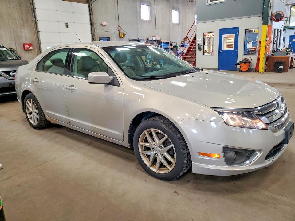 57965116 :رقم المزاد ، 3FAHP0JA6AR401811 vin ، 2010 Ford Fusion مزاد بيع