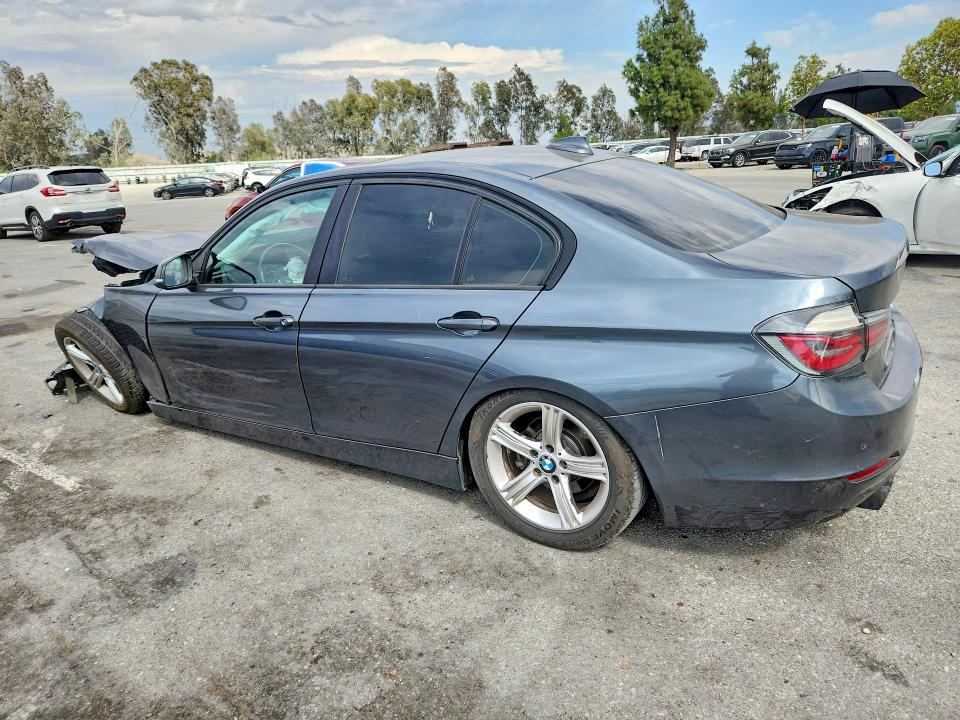 57931476 :رقم المزاد ، WBA3C1G51FNR50050 vin ، 2015 Bmw 328 مزاد بيع