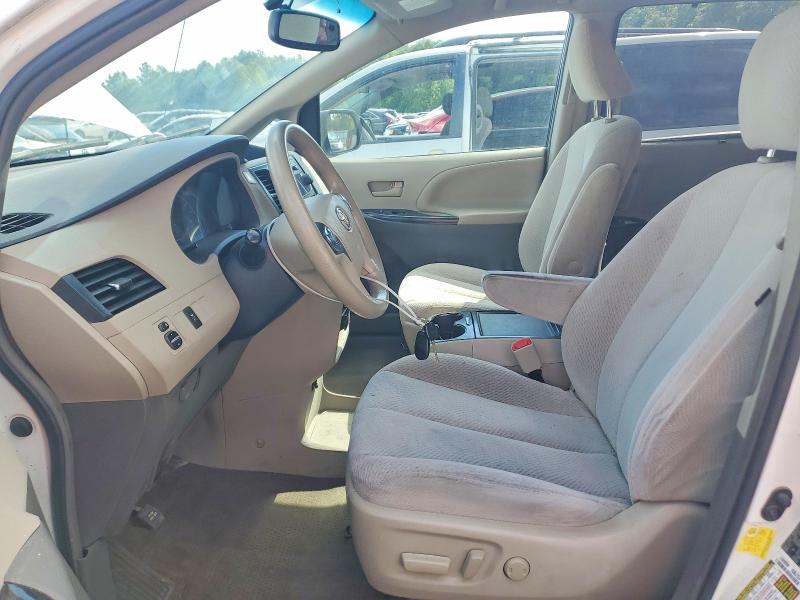 2012 Toyota Sienna მანქანა იყიდება აუქციონზე, vin: 5TDKK3DC8CS244425, აუქციონის ნომერი: 57172556