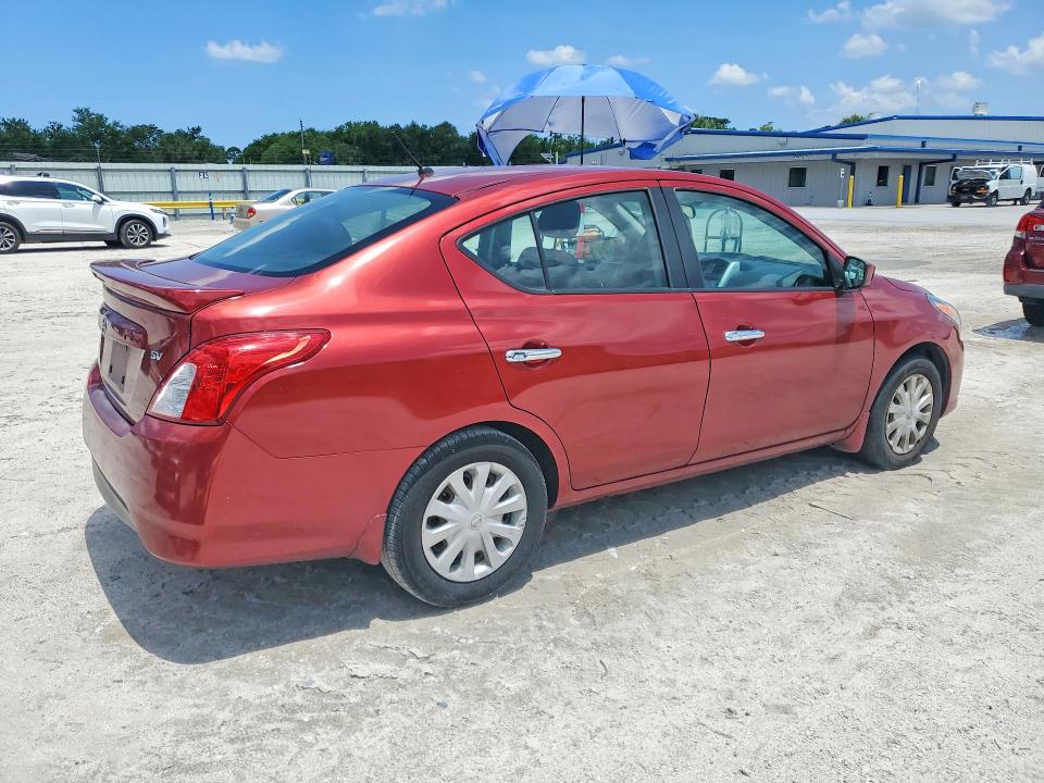 57571716 :رقم المزاد ، 3N1CN7AP3KL837921 vin ، 2019 Nissan Versa مزاد بيع
