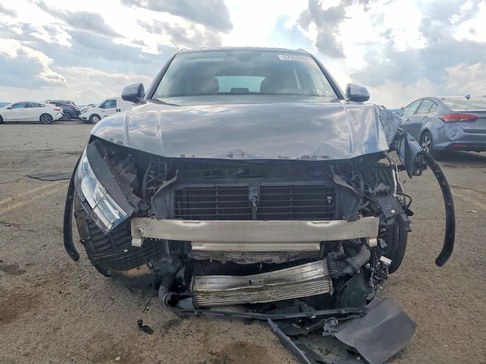 57955056 :رقم المزاد ، WA1ANAFYXK2049507 vin ، 2019 Audi Q5 مزاد بيع
