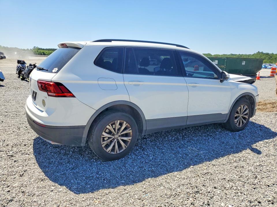 2018 Volkswagen Tiguan მანქანა იყიდება აუქციონზე, vin: 3VV1B7AX7JM009510, აუქციონის ნომერი: 56053026
