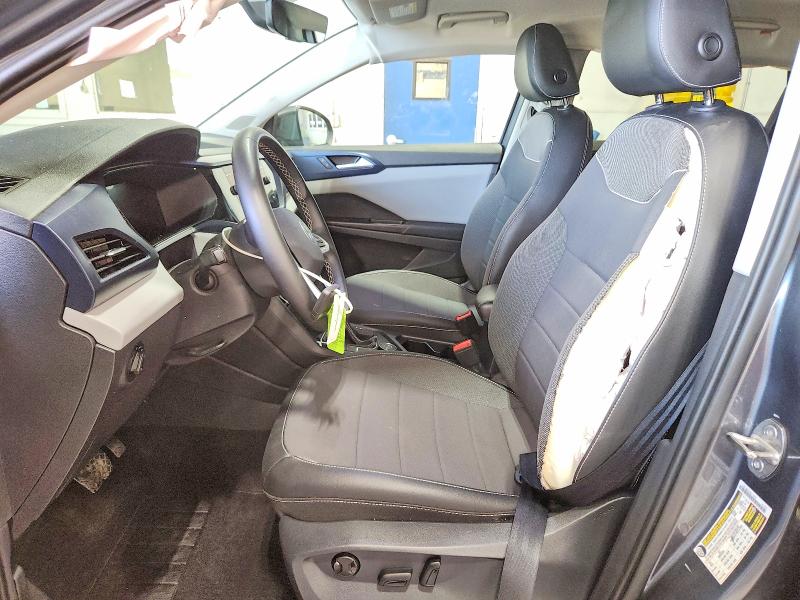 57590516 :رقم المزاد ، 3VVVX7B22PM351252 vin ، 2023 Volkswagen Taos مزاد بيع