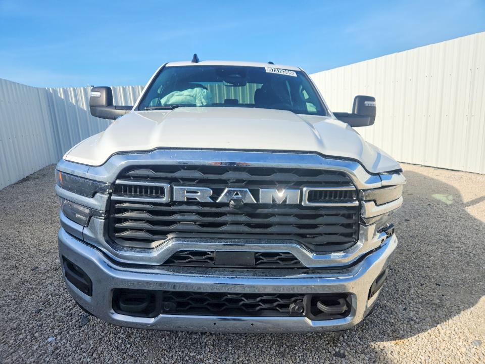 57310386 :رقم المزاد ، 3C6UR5JL1TG259049 vin ، 2026 Ram 2500 مزاد بيع