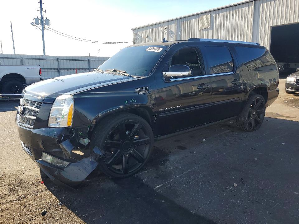 Auction sale of the 2013 Cadillac Escalade, vin: 1GYS3JEF9DR215178, lot number: 58058326