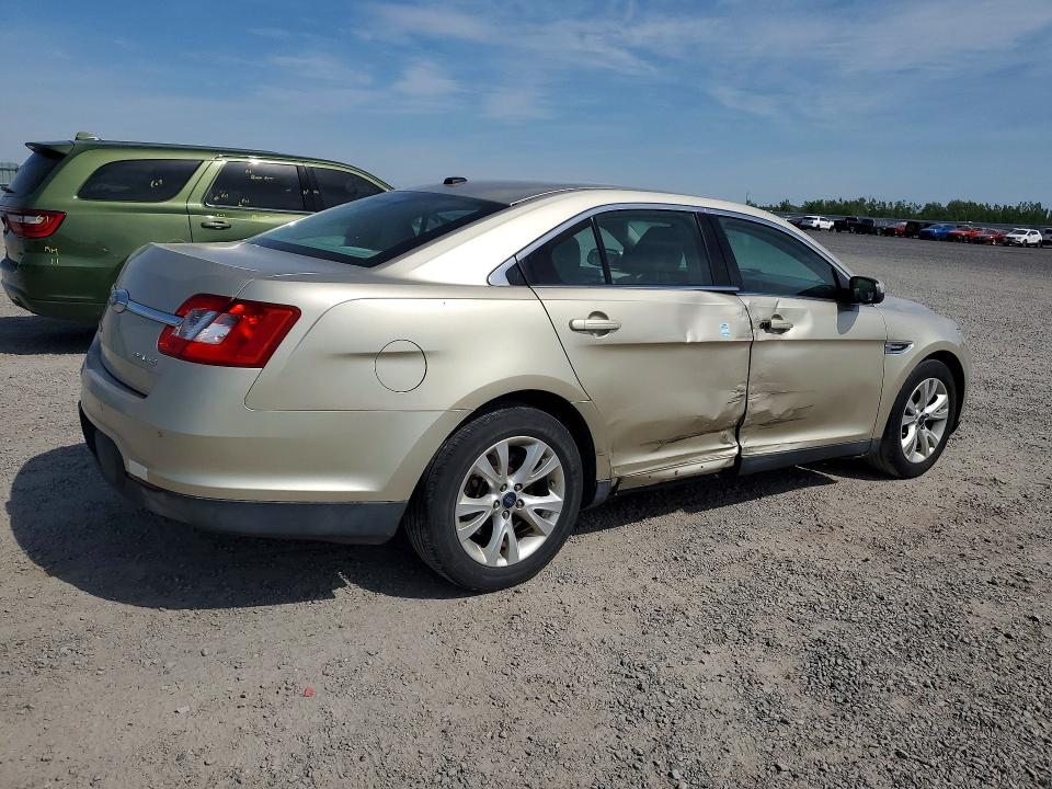55943786 :رقم المزاد ، 1FAHP2HW7BG186025 vin ، 2011 Ford Taurus مزاد بيع