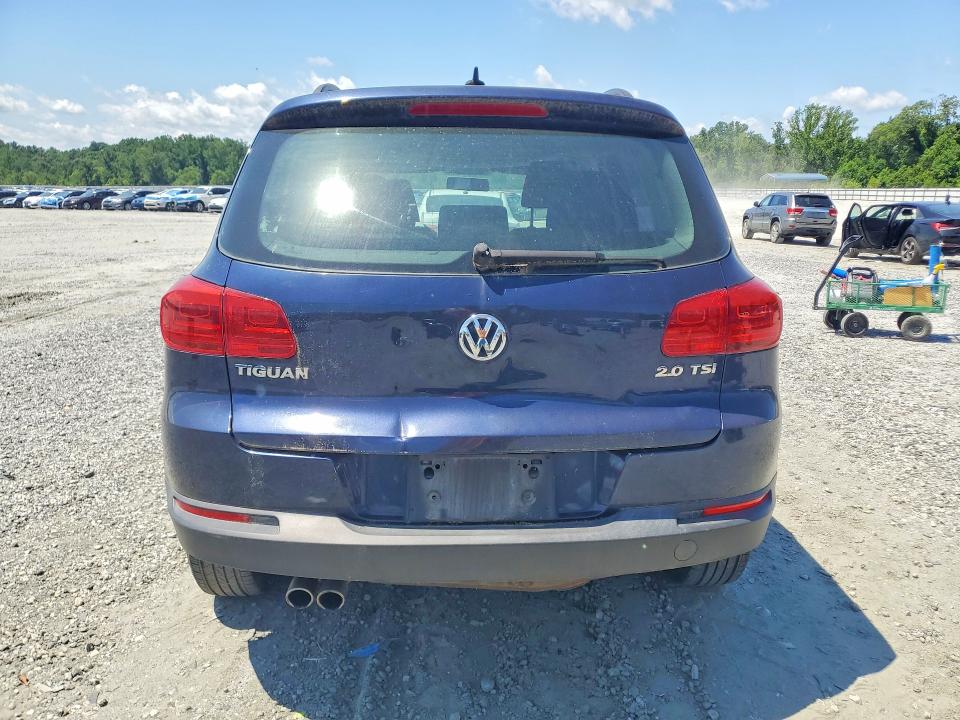 2015 Volkswagen Tiguan მანქანა იყიდება აუქციონზე, vin: WVGAV7AX3FW510743, აუქციონის ნომერი: 58422746