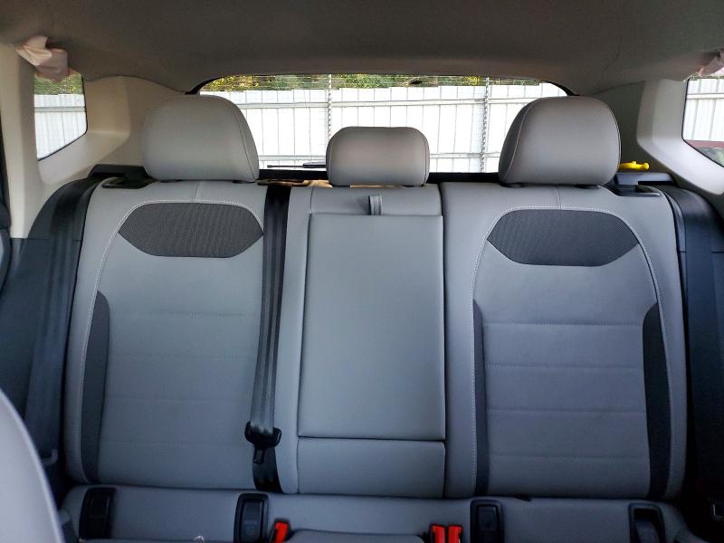 Продажа на аукционе авто 2024 Volkswagen Taos, vin: 3VVSX7B25RM052831, номер лота: 58772396