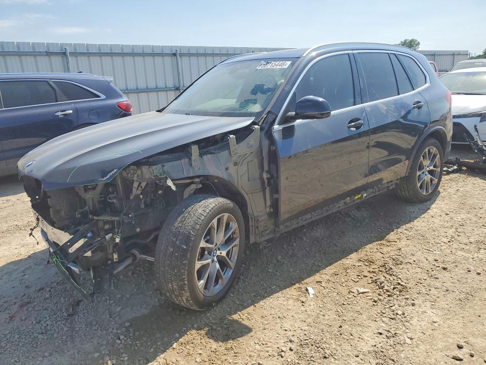 56715446 :رقم المزاد ، 5UXCR6C06M9F48847 vin ، 2021 Bmw X5 مزاد بيع
