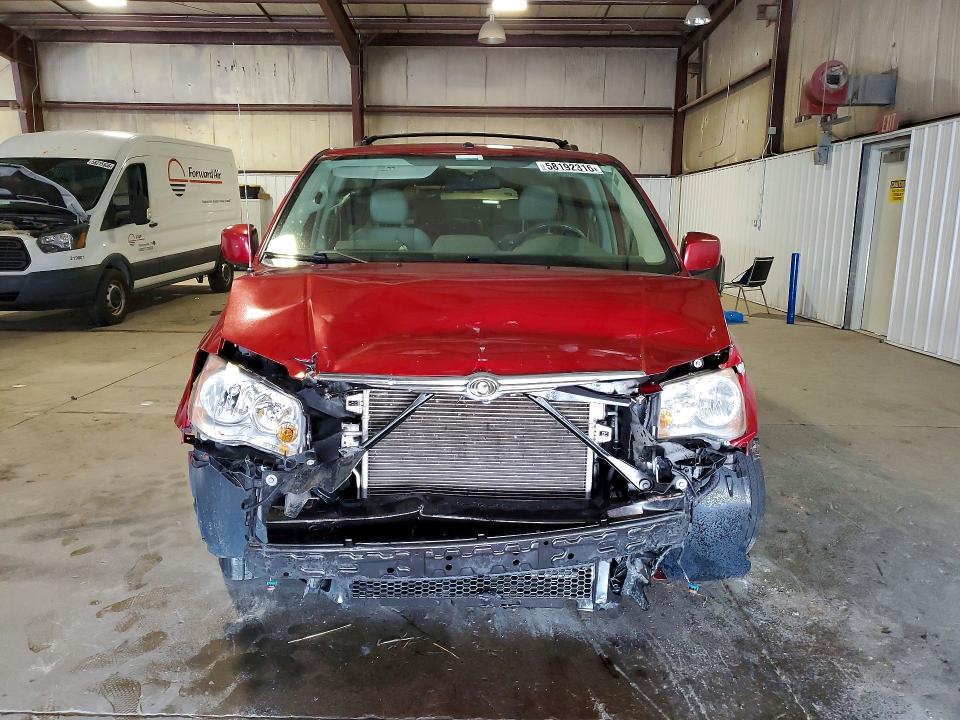 58192316 :رقم المزاد ، 2A8HR54P98R152835 vin ، 2008 Chrysler Town & Country مزاد بيع